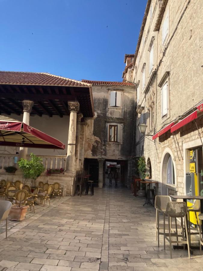 Dragazzo Apartment Trogir Buitenkant foto