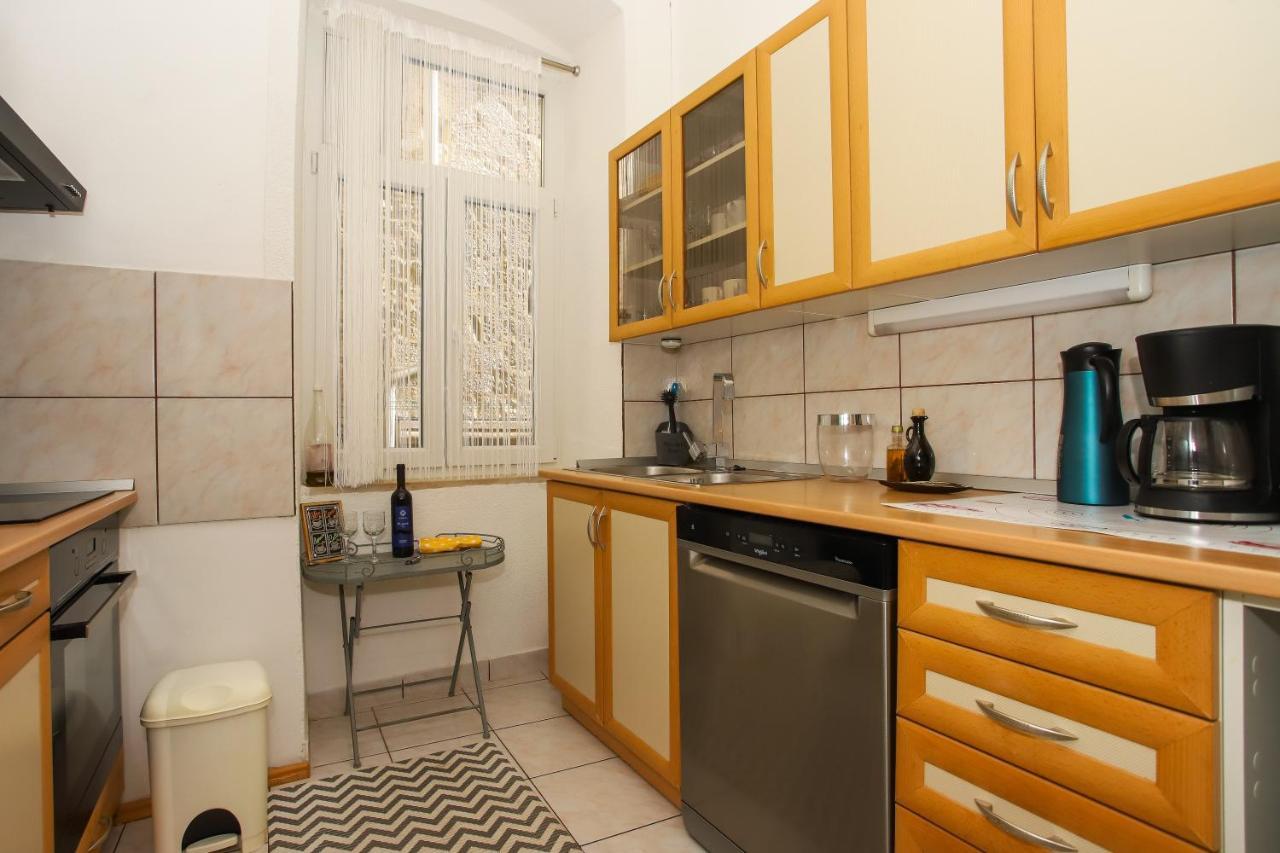 Dragazzo Apartment Trogir Buitenkant foto